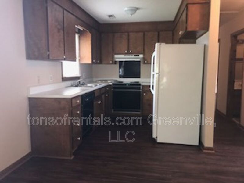 Nice 2 bedroom 2 bath duplex in Spartanburg property image