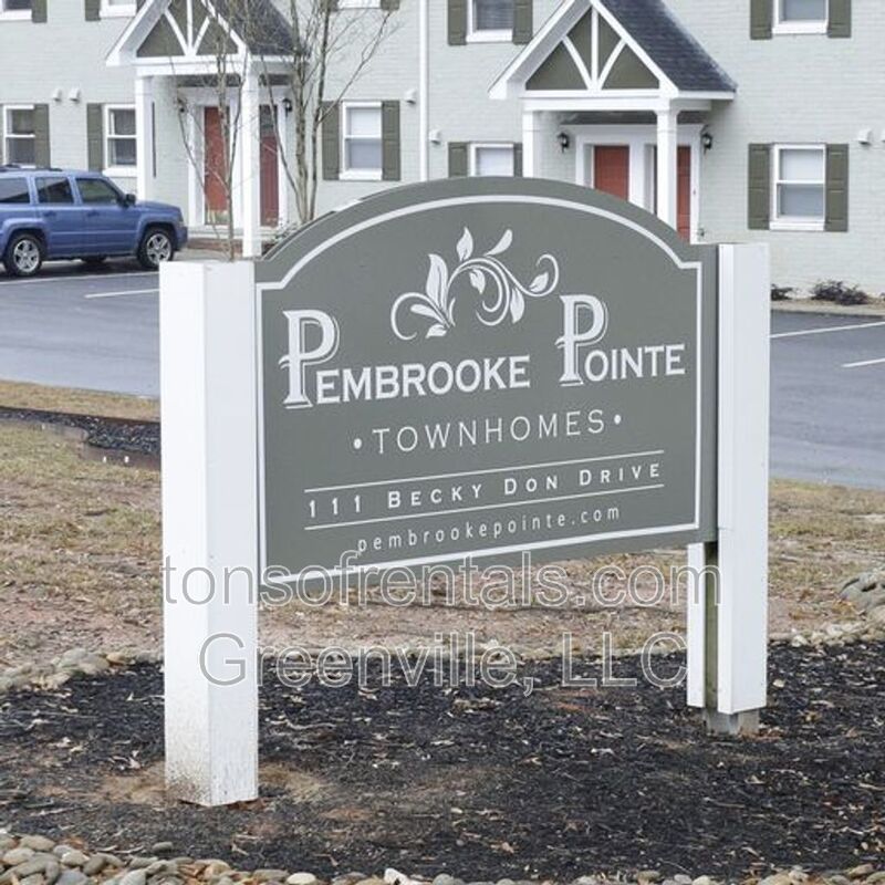 Beautiful townhome in great location of Greer SC! property image