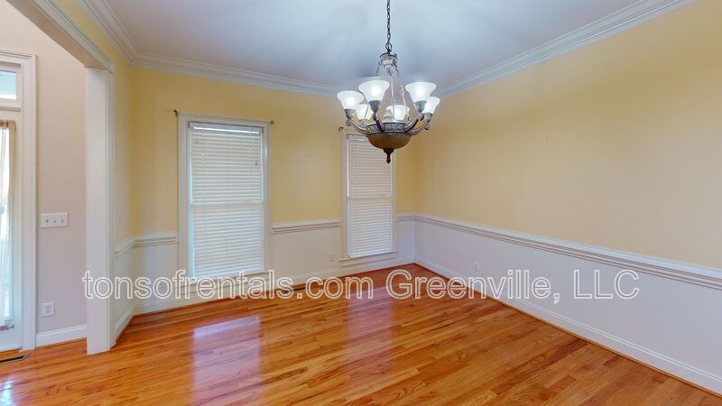 Executive home in Greer property image