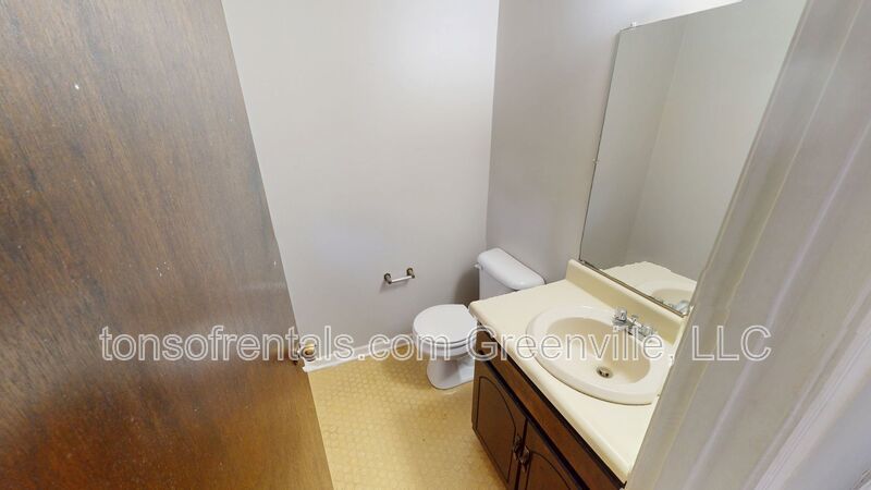 2 bedroom, duplex in Boiling Springs property image