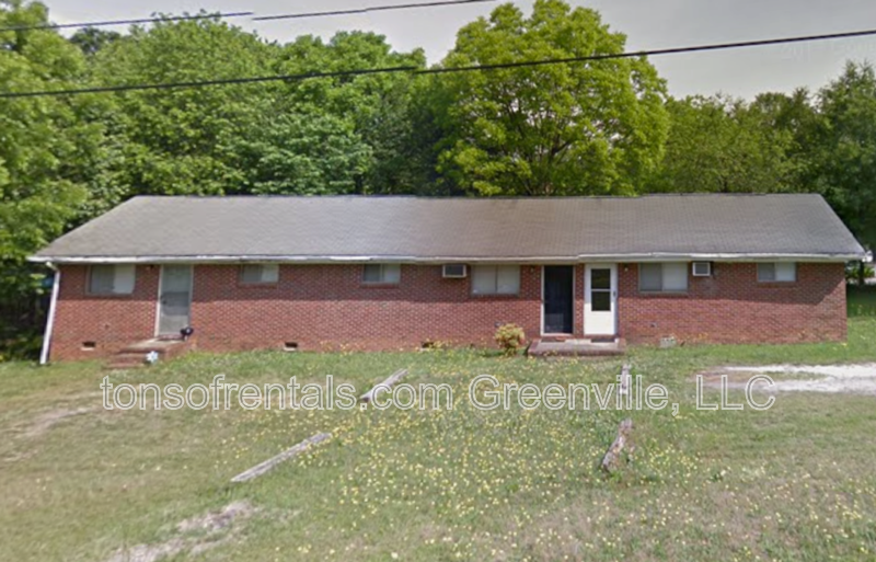 Cute 2 bedroom, 1 bath triplex in Mauldin property image