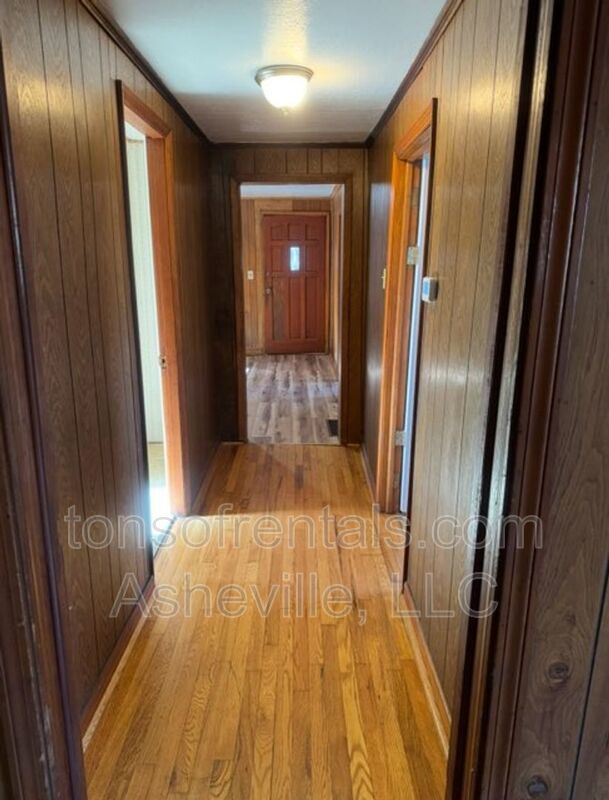 Convenient Swannanoa Mountain Home property image