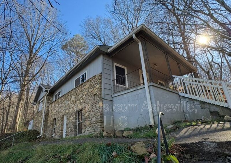 Convenient Swannanoa Mountain Home property image