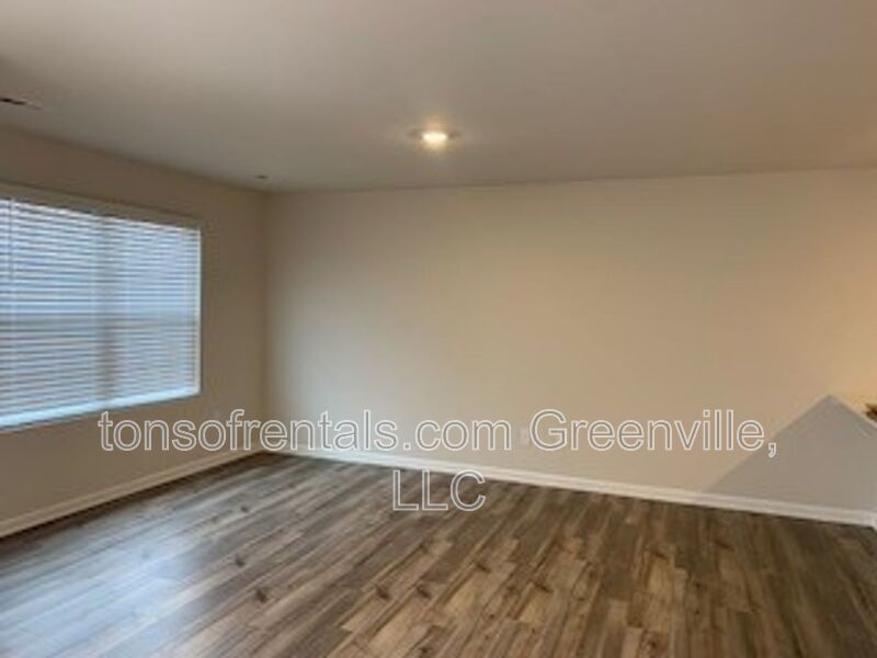 Brand new construction 3 bedroom 2.5 bath home in Greer SC! property image