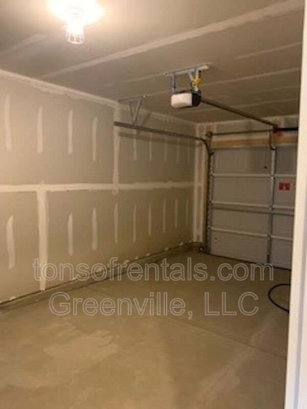 Brand new construction 3 bedroom 2.5 bath home in Greer SC! property image