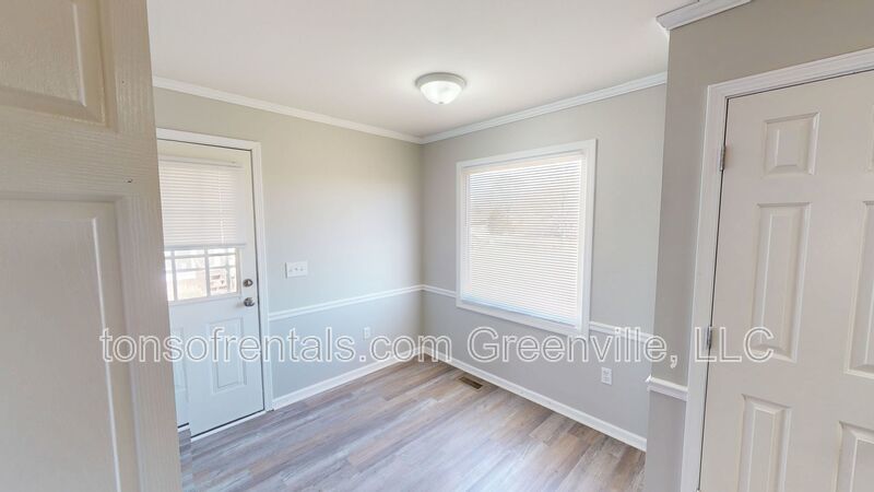 Nice 2 bedrom, 1 bath duplex in Simpsonville property image