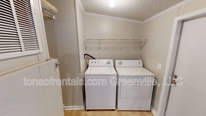 Newly renovated manufactured home in great location of Travelers Rest SC! property image