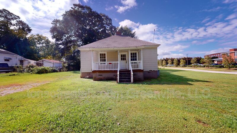 Charming Mill House in Popular Drayton property image