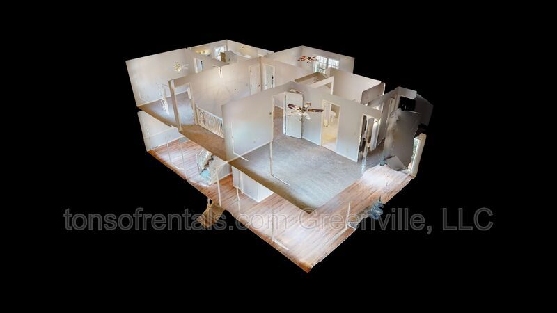 Elegant and spacious home in great area of Taylors SC! property image