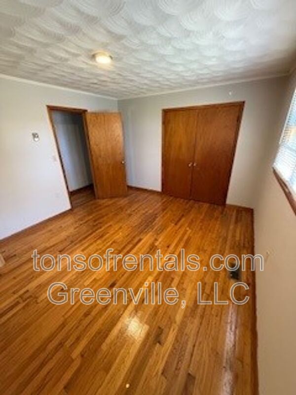 Spacious and renovated home in great location of Spartanburg SC! property image