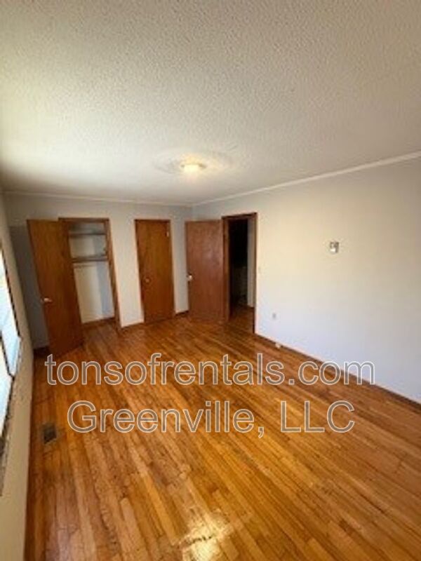 Spacious and renovated home in great location of Spartanburg SC! property image