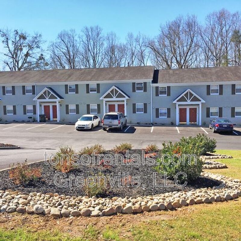 Beautiful townhome in Greer SC! property image