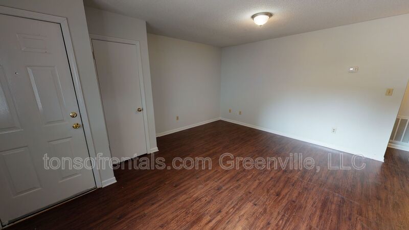 Nice 1 bedroom, 1 bath unit! property image