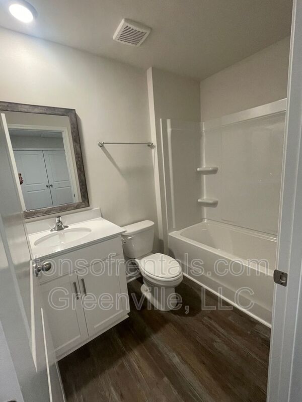 Brand new 3 bedroom in Greer! property image