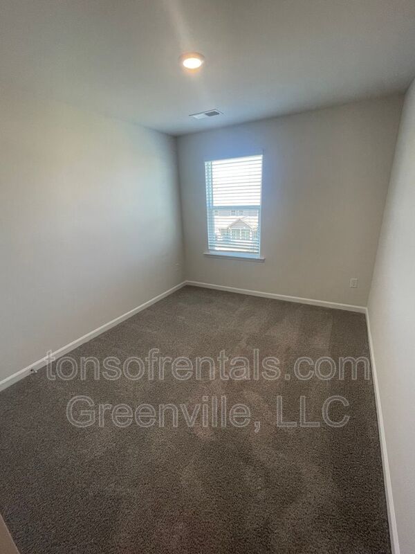 Brand new 3 bedroom in Greer! property image