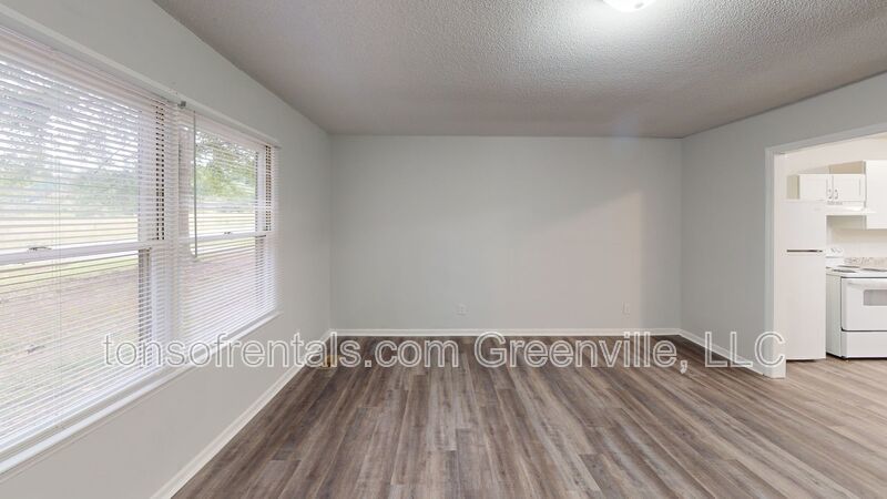 404 Monks Grove Church Rd property image
