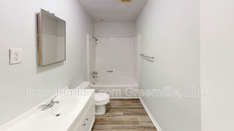 404 Monks Grove Church Rd property image