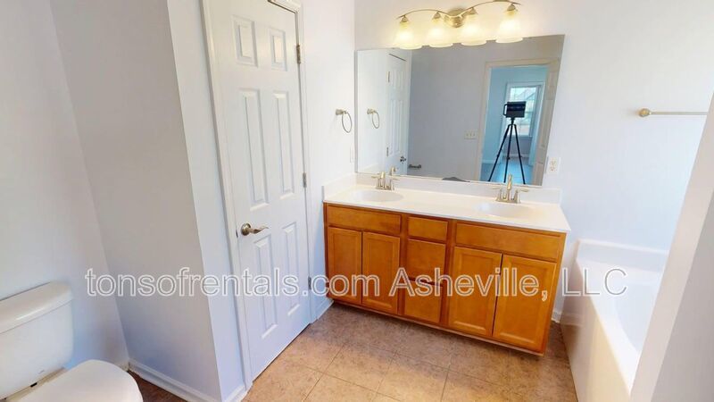 Arden three bedroom in Mallard Run property image