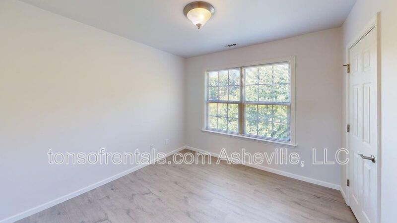 Arden three bedroom in Mallard Run property image