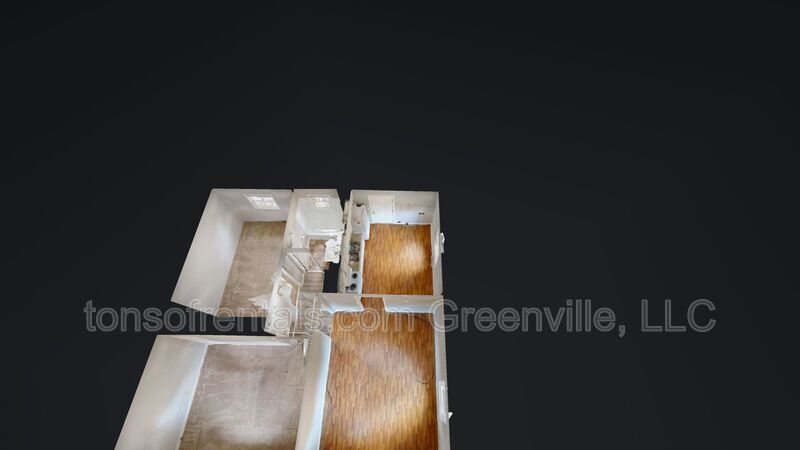 2 bedroom duplex off Poinsett Hwy! property image