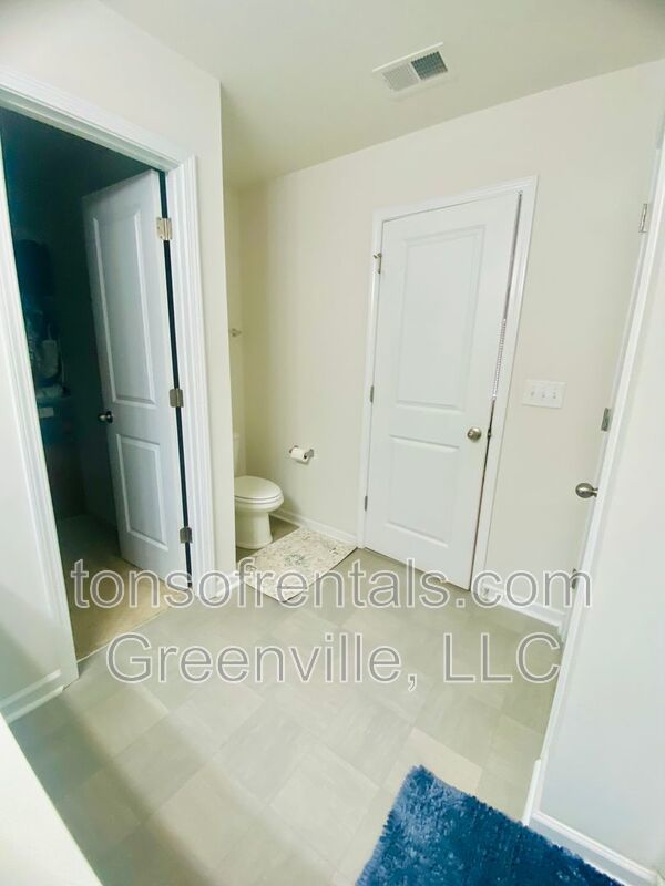 Nice 3 bedroom, 2.5 bath home in Woodruff property image