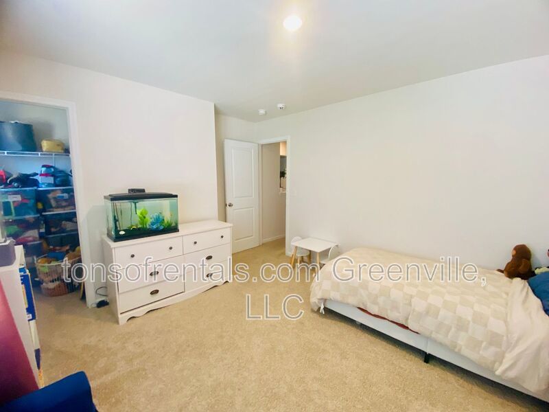 Nice 3 bedroom, 2.5 bath home in Woodruff property image